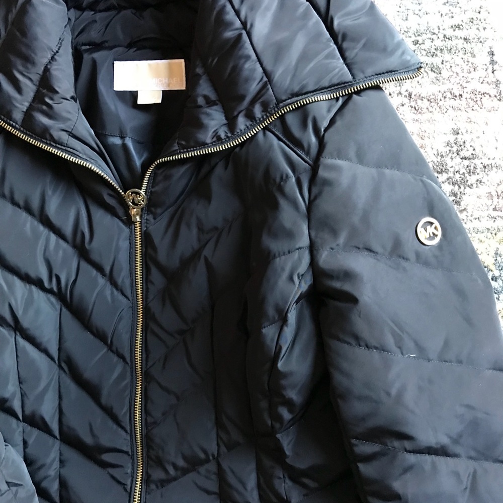 Michael Kors Jacket! 🧣Size Small.